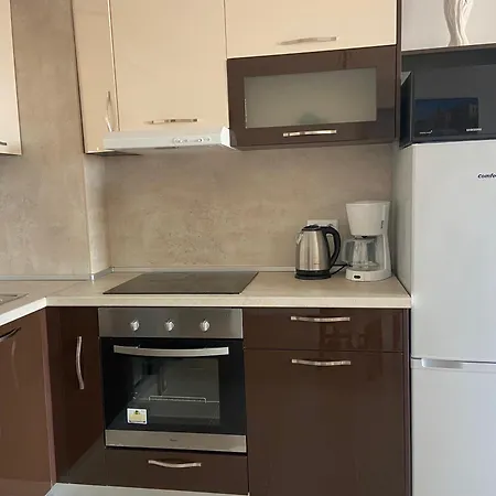 2 Bedroom With 2 Balconies And Sea Views