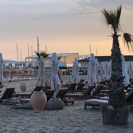2 Bedroom With 2 Balconies And Sea Views Apartamento