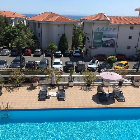 2 Bedroom With 2 Balconies And Sea Views Apartamento *