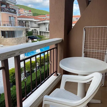 2 Bedroom With 2 Balconies And Sea Views * Sveti Vlas