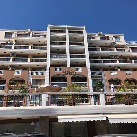 2 Bedroom With 2 Balconies And Sea Views Apartamento *