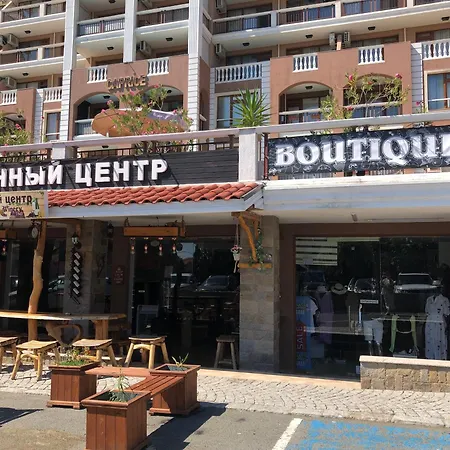 2 Bedroom With 2 Balconies And Sea Views Apartamento Sveti Vlas